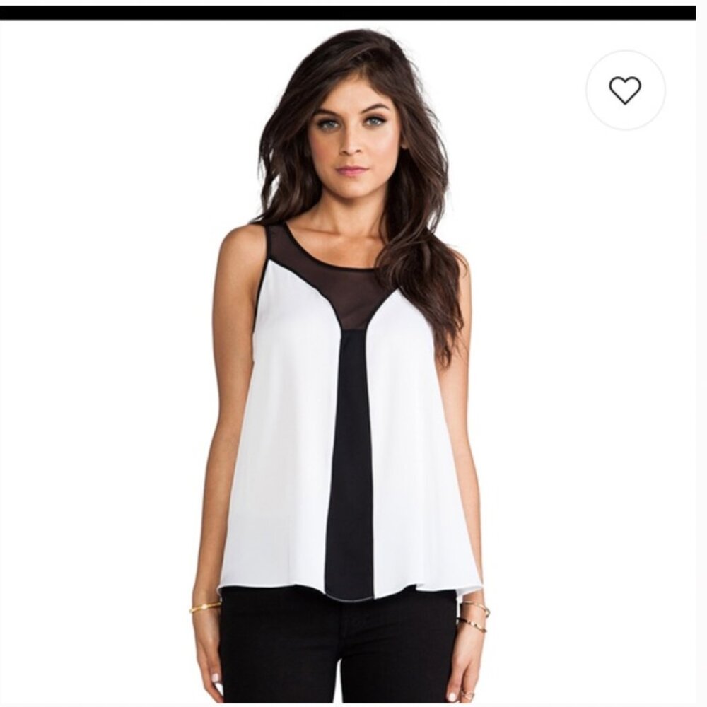 Milly mesh flyaway top, white Size 4